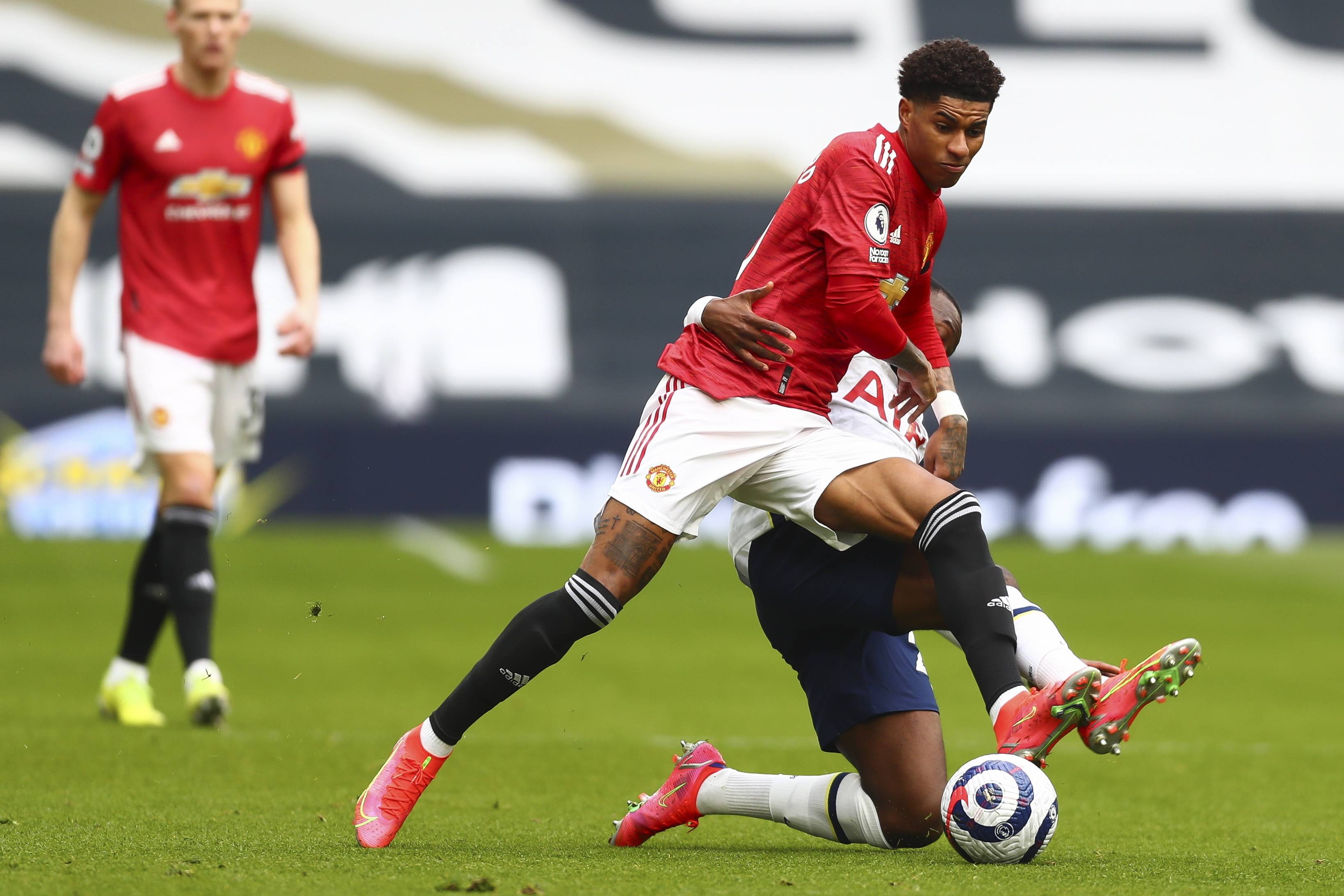 球运动中铸 球运动中铸